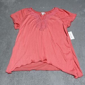 New York Laundry Top Womens‎ 1X Coral Pink Short Sleeve Lace Detail